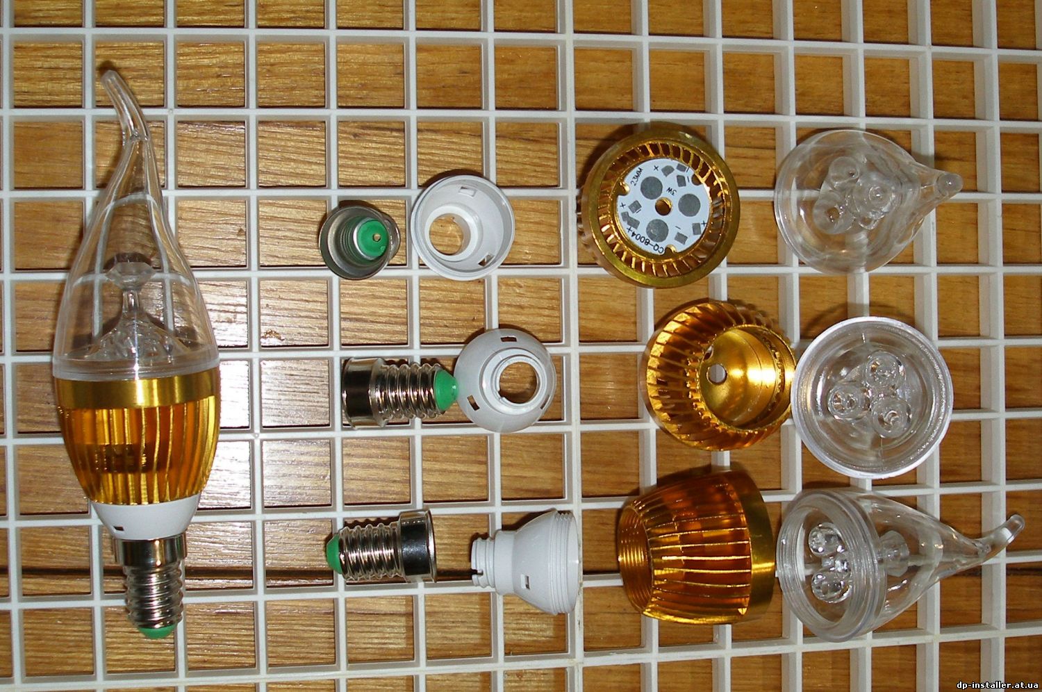 Комплект детадей для самостоятельной сборки LED лампочки Е14 СВЕЧА НА .